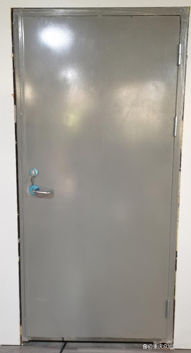 防火門選購指南 廠家直銷的鋼質(zhì)、木質(zhì)、玻璃、不銹鋼及鋼木防火門與防火窗詳解